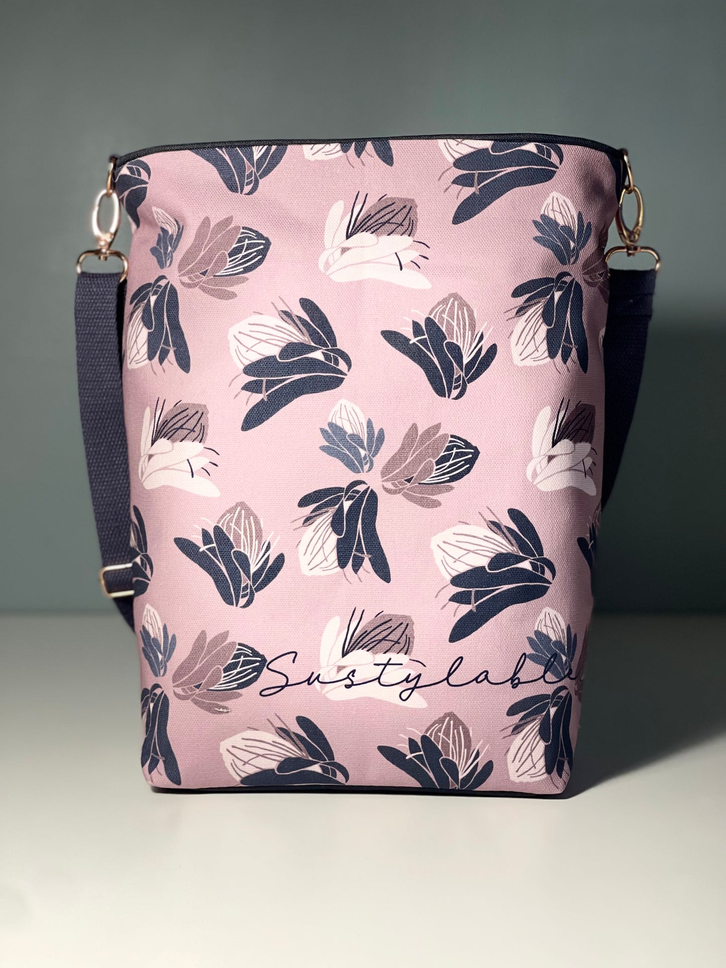 005 Organic Cotton Protea Bags